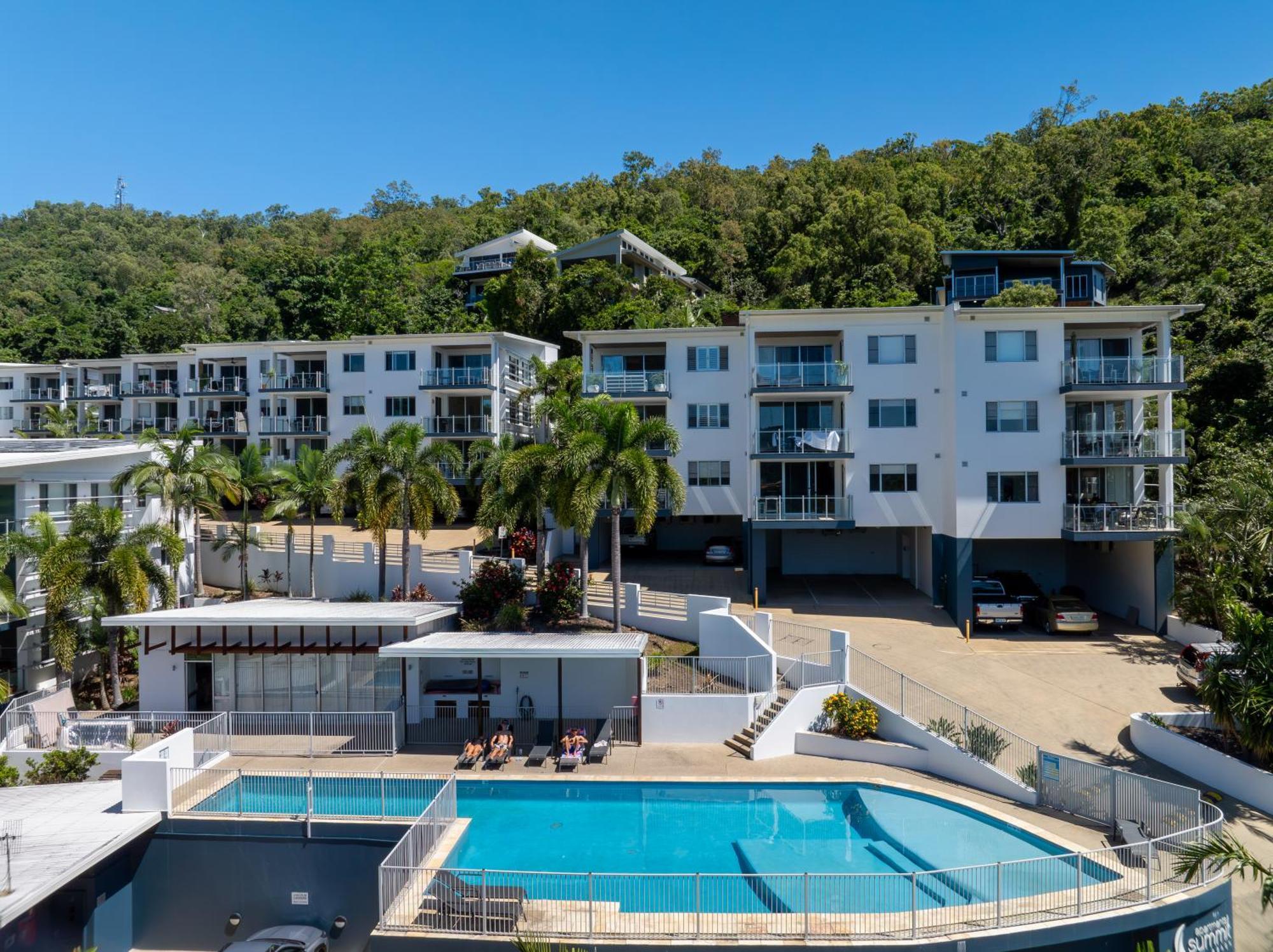 Airlie Summit Apartments Airlie Beach Dış mekan fotoğraf