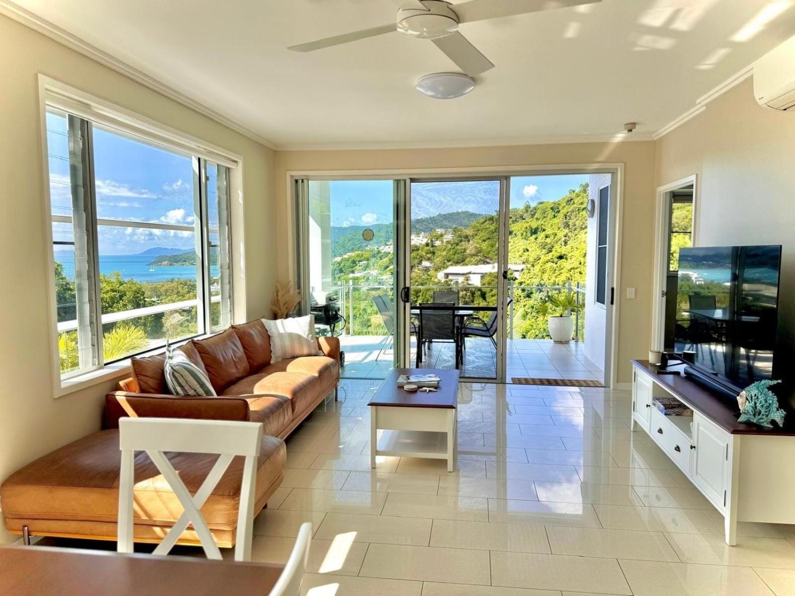 Airlie Summit Apartments Airlie Beach Dış mekan fotoğraf