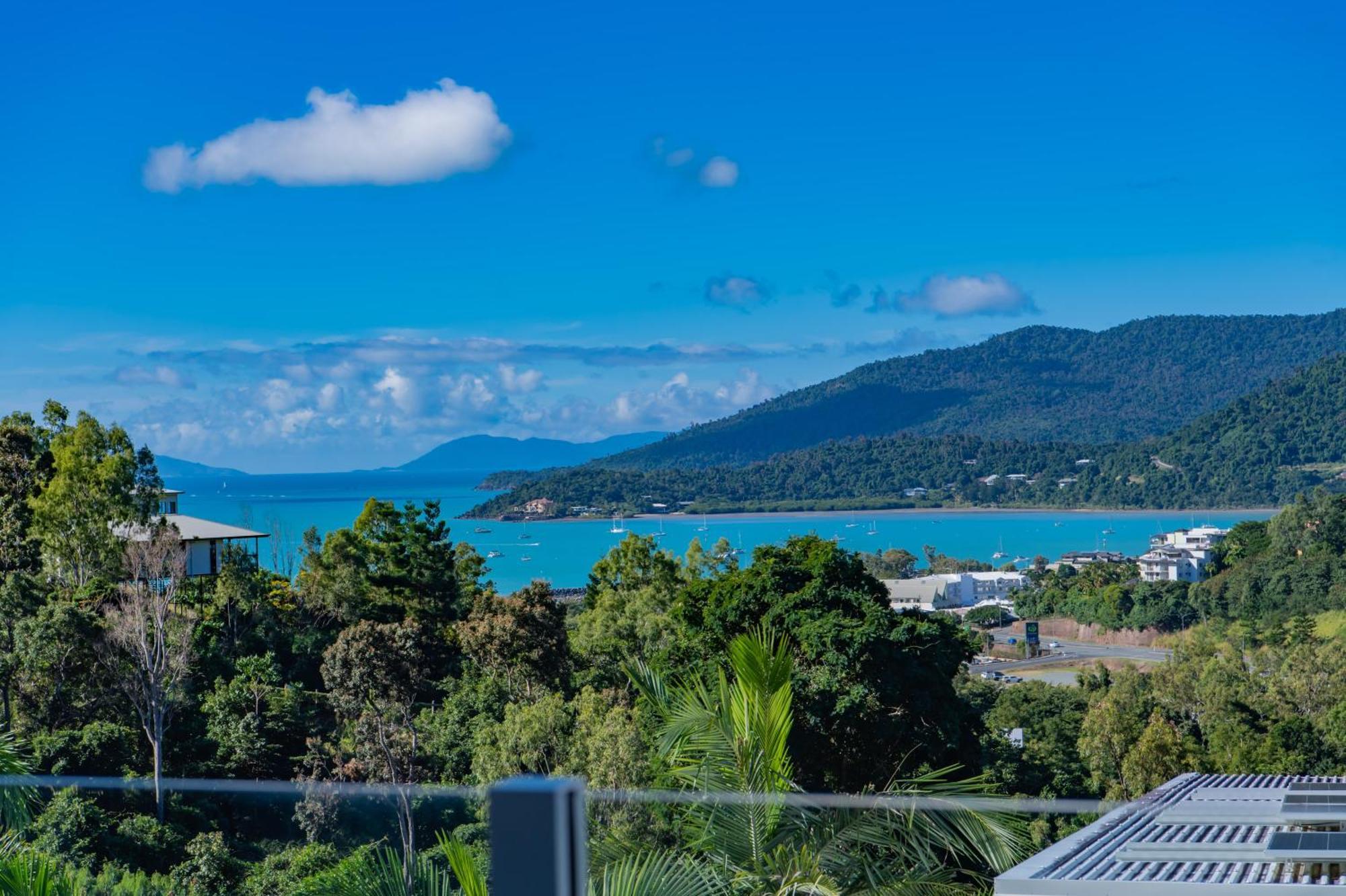 Airlie Summit Apartments Airlie Beach Dış mekan fotoğraf